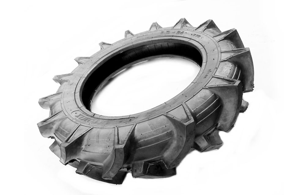 Opona rolnicza 8.3-24 8PR HR1