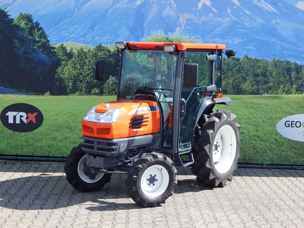 Kubota, model KT27, nr. ramy: 13372 4WD+KAB
