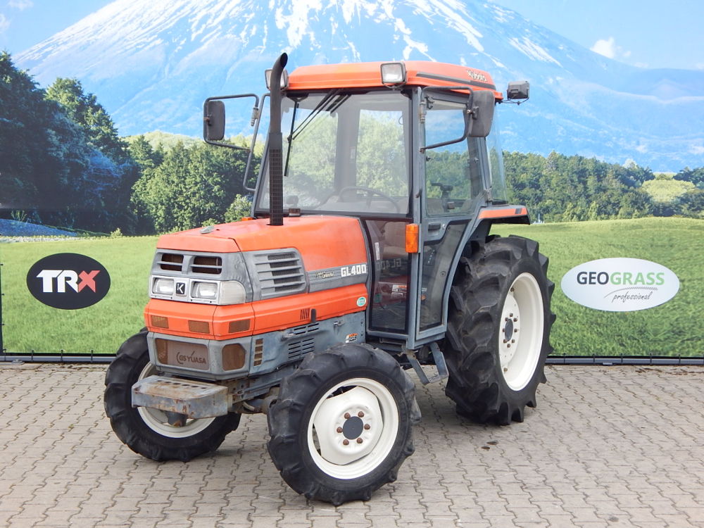 Kubota, model GL400, nr. ramy: 30233 4WD+KAB AC
